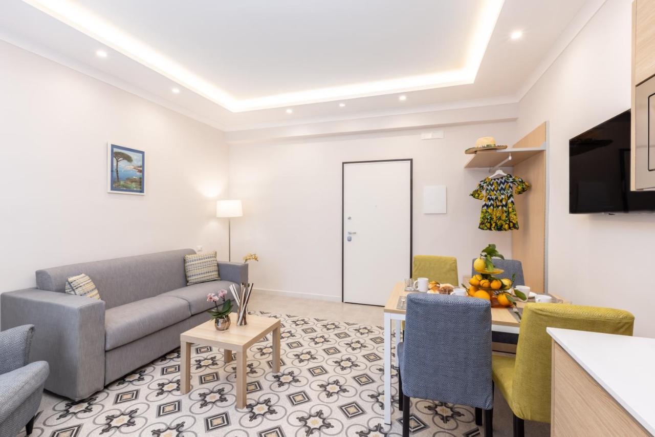 Maison Marie Deluxe Apartment Соренто Екстериор снимка