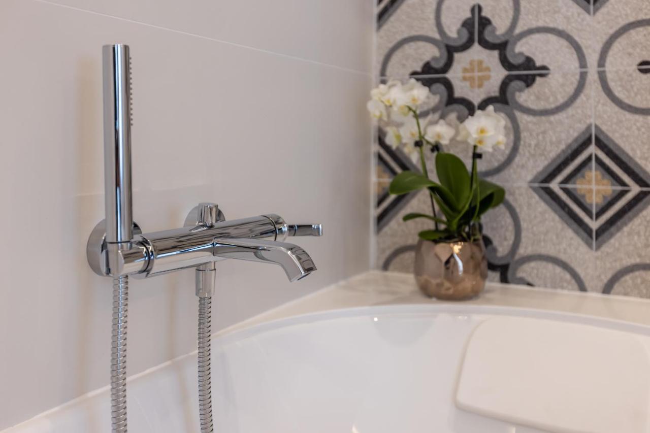 Maison Marie Deluxe Apartment Соренто Екстериор снимка