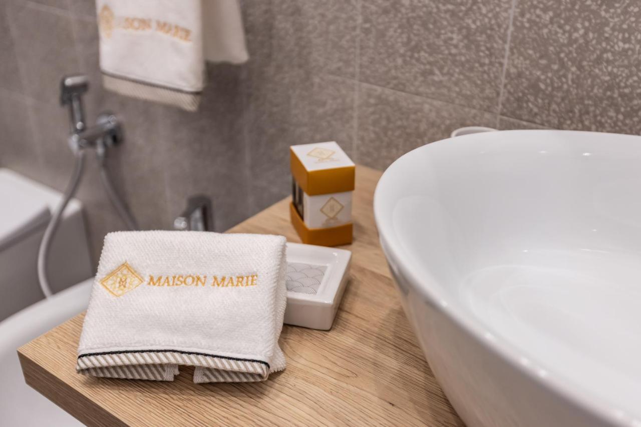 Maison Marie Deluxe Apartment Соренто Екстериор снимка